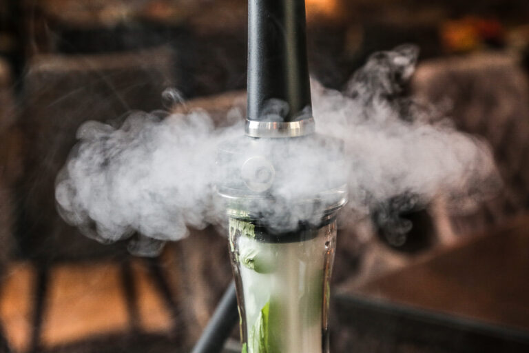 How to Talk to Staff at a Head Shop in Tulsa